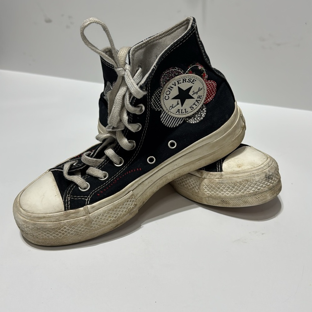 Converse Chuck Taylor All Star Lift High Sneaker Women's 6.5 Men's size 4.5 - Picture 3 of 6